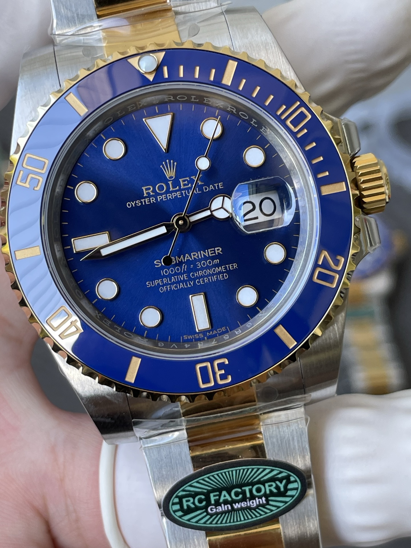img_68d364135e3bc.jpg